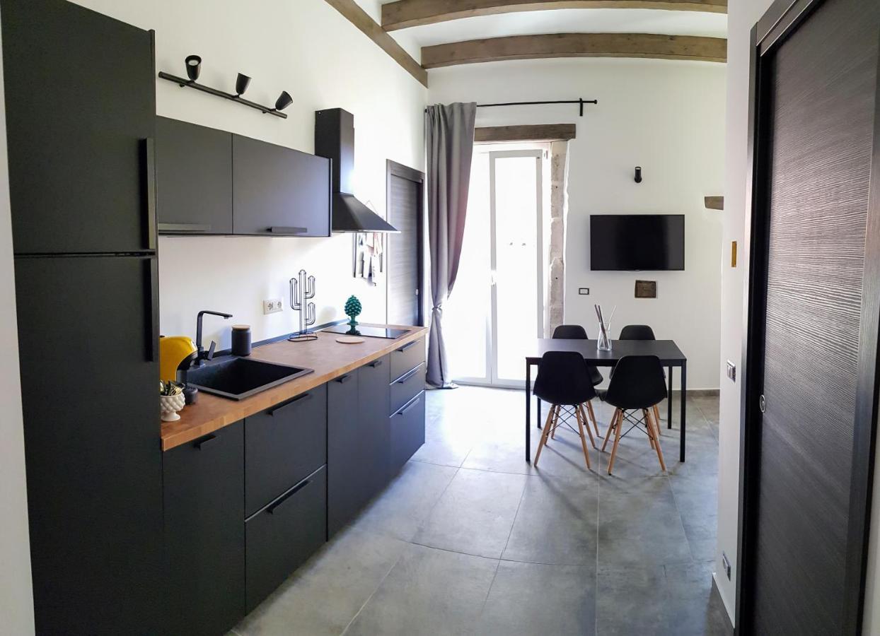 סירקוזה Cavour 45 - Ortigia Apartments מראה חיצוני תמונה