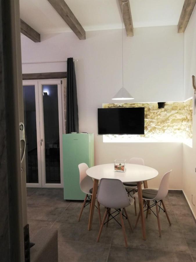 סירקוזה Cavour 45 - Ortigia Apartments מראה חיצוני תמונה